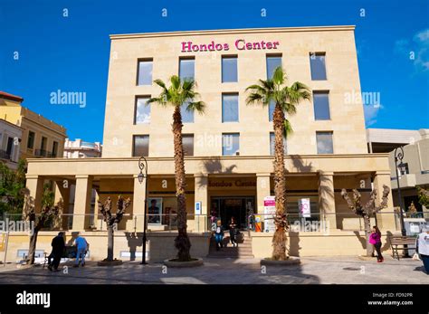 hondos center heraklion.